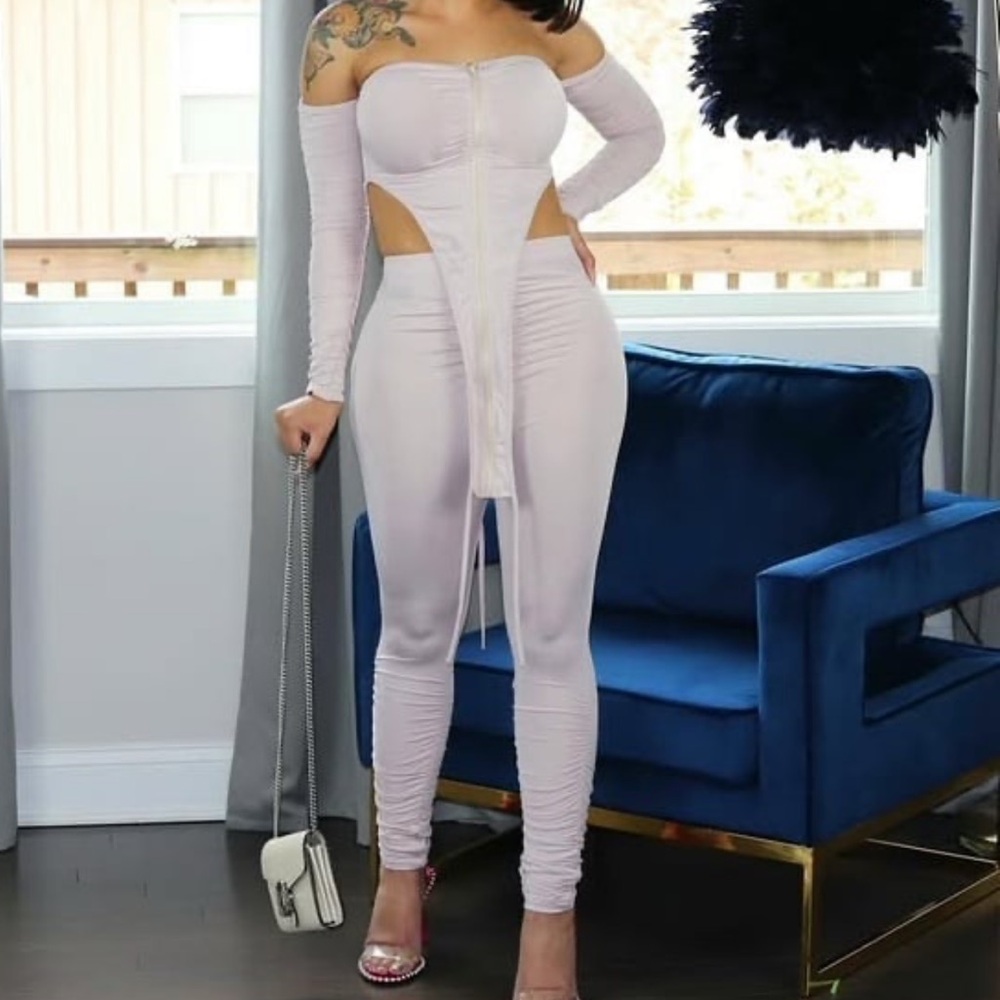 Boutique | Ruched Pant Set